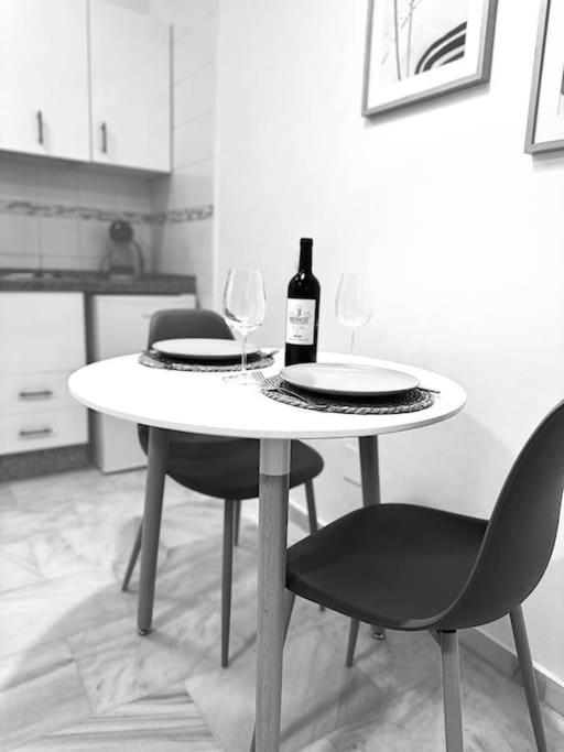 Precioso Estudio Junto Al Mar, Apartamentos Don Diego En La Carihuela Torremolinos Eksteriør bilde